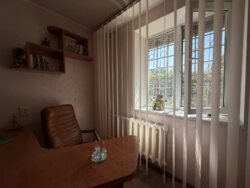    . ,  114 ²  155 000 $  41