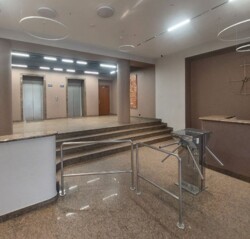 БЕЗ%,. Офісне приміщення за адресою вул. Алмазова Генерала, (Кутузова), 18/7 фото 1 БЕЗ%,. Офісне приміщення за адресою вул. Алмазова Генерала, (Кутузова), 18/7 фото 1