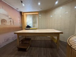    . ,  114 ²  155 000 $  36