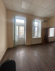 ������ ������������ ��������� �� ���. �������, ����� 85 ��.� ���� 12