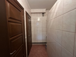 Продаж комерційного приміщення на Ближньому Замості фото 9 Продаж комерційного приміщення на Ближньому Замості фото 9