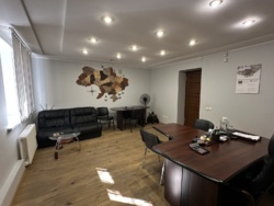 Продаж комерційного приміщення на Ближньому Замості фото 7 Продаж комерційного приміщення на Ближньому Замості фото 7