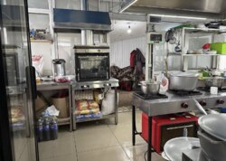 Продаж спеціального приміщення на вул. Лесі Українки, площа 50 кв.м фото 8 Продаж спеціального приміщення на вул. Лесі Українки, площа 50 кв.м фото 8