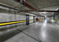 Продаж комерційного приміщення на просп. Космонавтів 49, площа 11.3 кв.м фото 3 Продаж комерційного приміщення на просп. Космонавтів 49, площа 11.3 кв.м фото 3