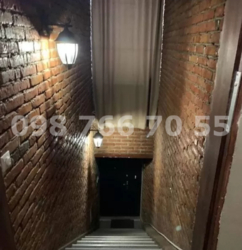 Купить помещение Центр под коммерцию, хостел, офис! красная линия! фото 1 Купить помещение Центр под коммерцию, хостел, офис! красная линия! фото 1