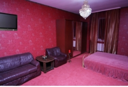 Обратите внимание на ресторанный комплекс в районе Хроли фото 1 Обратите внимание на ресторанный комплекс в районе Хроли фото 1