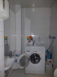 Продам приміщення в центрі, салон краси 'Цирюльня' вул. Свободи, буд. 33. фото 6 Продам приміщення в центрі, салон краси 'Цирюльня' вул. Свободи, буд. 33. фото 6