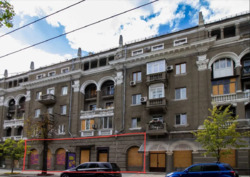 Продам магазин в бутіковій зоні на Сумській. Центр. 126 кв. фото 15 Продам магазин в бутіковій зоні на Сумській. Центр. 126 кв. фото 15