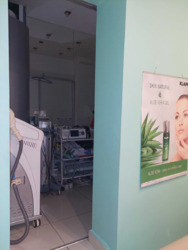 Продам приміщення в центрі, салон краси 'Цирюльня' вул. Свободи, буд. 33. фото 3 Продам приміщення в центрі, салон краси 'Цирюльня' вул. Свободи, буд. 33. фото 3