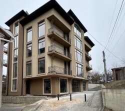 Сучасне комерційне приміщення в центрі міста на вул. Винниченка – продаж окремих кабінетів фото 1 Сучасне комерційне приміщення в центрі міста на вул. Винниченка – продаж окремих кабінетів фото 1