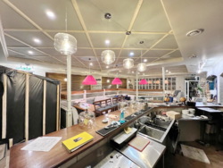 Продається торгівельна площа, ідеальна для кафе, бару, ресторану або об'єкта сфери послуг. фото 5 Продається торгівельна площа, ідеальна для кафе, бару, ресторану або об'єкта сфери послуг. фото 5