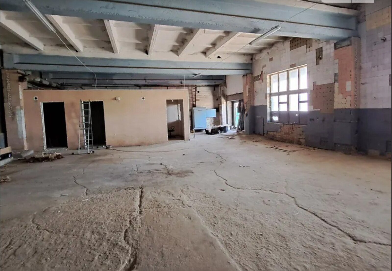 Продаж комерційного приміщення фото 1 Продаж комерційного приміщення фото 1