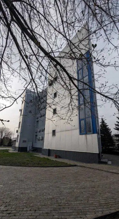 Комерційне приміщення 1403 м² фото 1 Комерційне приміщення 1403 м² фото 1