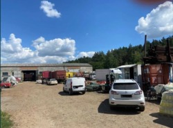 Територія з приміщеннями фото 1 Територія з приміщеннями фото 1