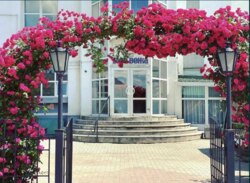 Продам 3 -пов.нежитлову будівлю S=773кв.м. на Таращанському м-ві. фото 4 Продам 3 -пов.нежитлову будівлю S=773кв.м. на Таращанському м-ві. фото 4