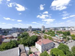 Бомбезний офіс з панорамним балконом в Центрі міста в новому Бізнес Центрі фото 3 Бомбезний офіс з панорамним балконом в Центрі міста в новому Бізнес Центрі фото 3