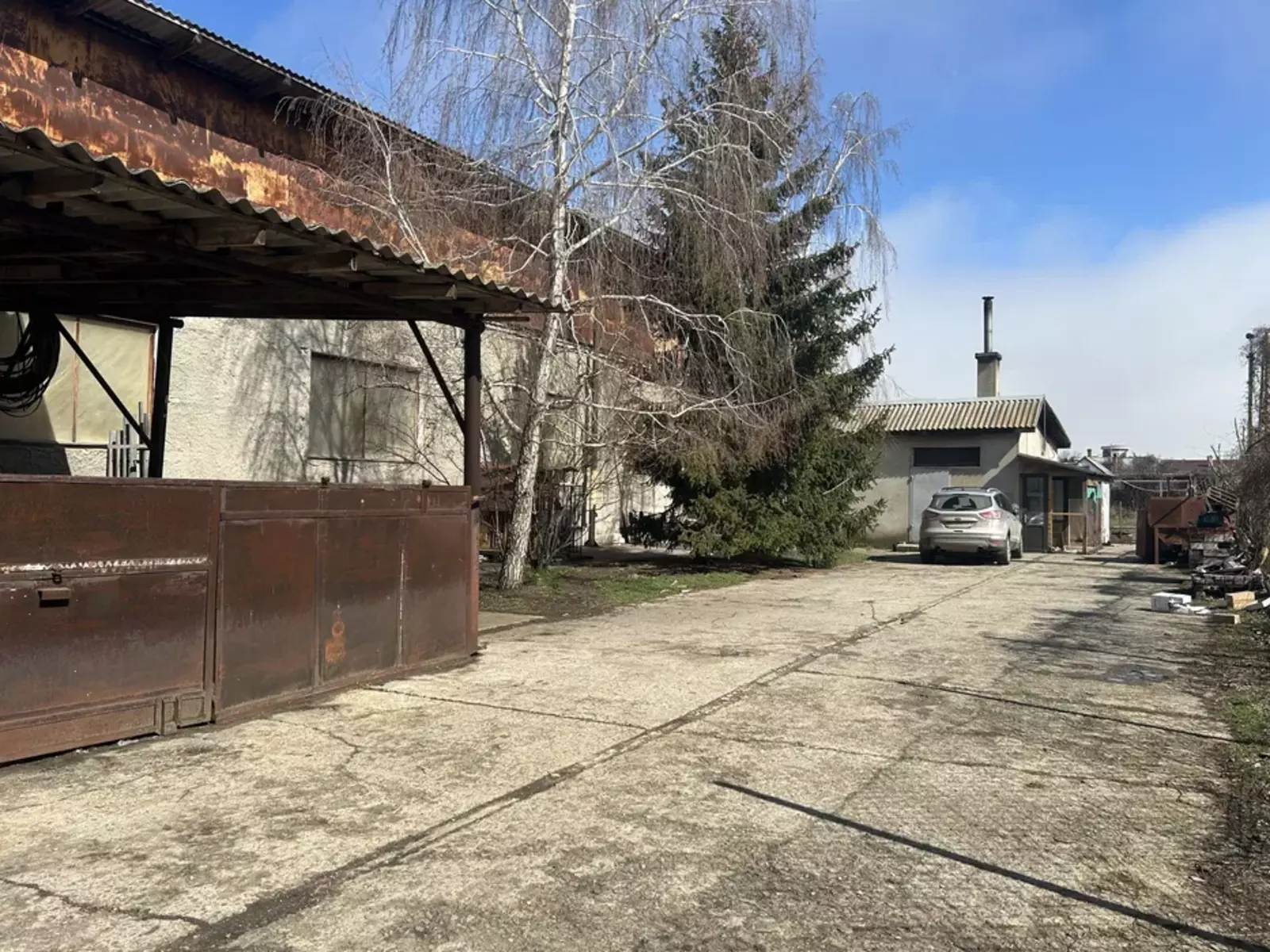 Помещение и участок под бизнес район Александрийской фото 1 Помещение и участок под бизнес район Александрийской фото 1