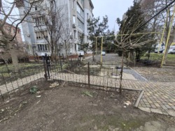 Продам комерческое помещение в центре города Черноморск фото 6 Продам комерческое помещение в центре города Черноморск фото 6