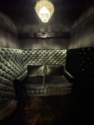   'Elegant club'      6