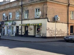 Фасадне приміщення у центрі міста фото 2 Фасадне приміщення у центрі міста фото 2