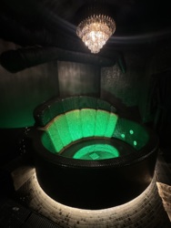   'Elegant club'      8