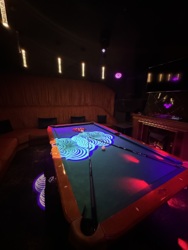   'Elegant club'      15