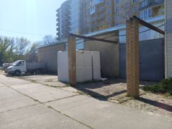 -        ,     c  18