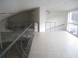 Фасадне приміщення 20 кВт з орендарями, на Семінарській / проспект Шевченка фото 2 Фасадне приміщення 20 кВт з орендарями, на Семінарській / проспект Шевченка фото 2