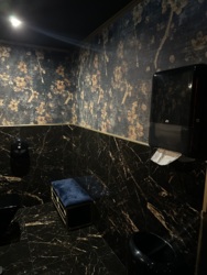   'Elegant club'      14