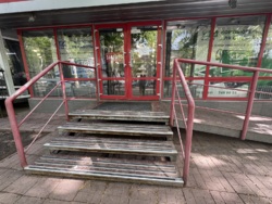 Фасадне приміщення з орендарями, на Філатова фото 5 Фасадне приміщення з орендарями, на Філатова фото 5