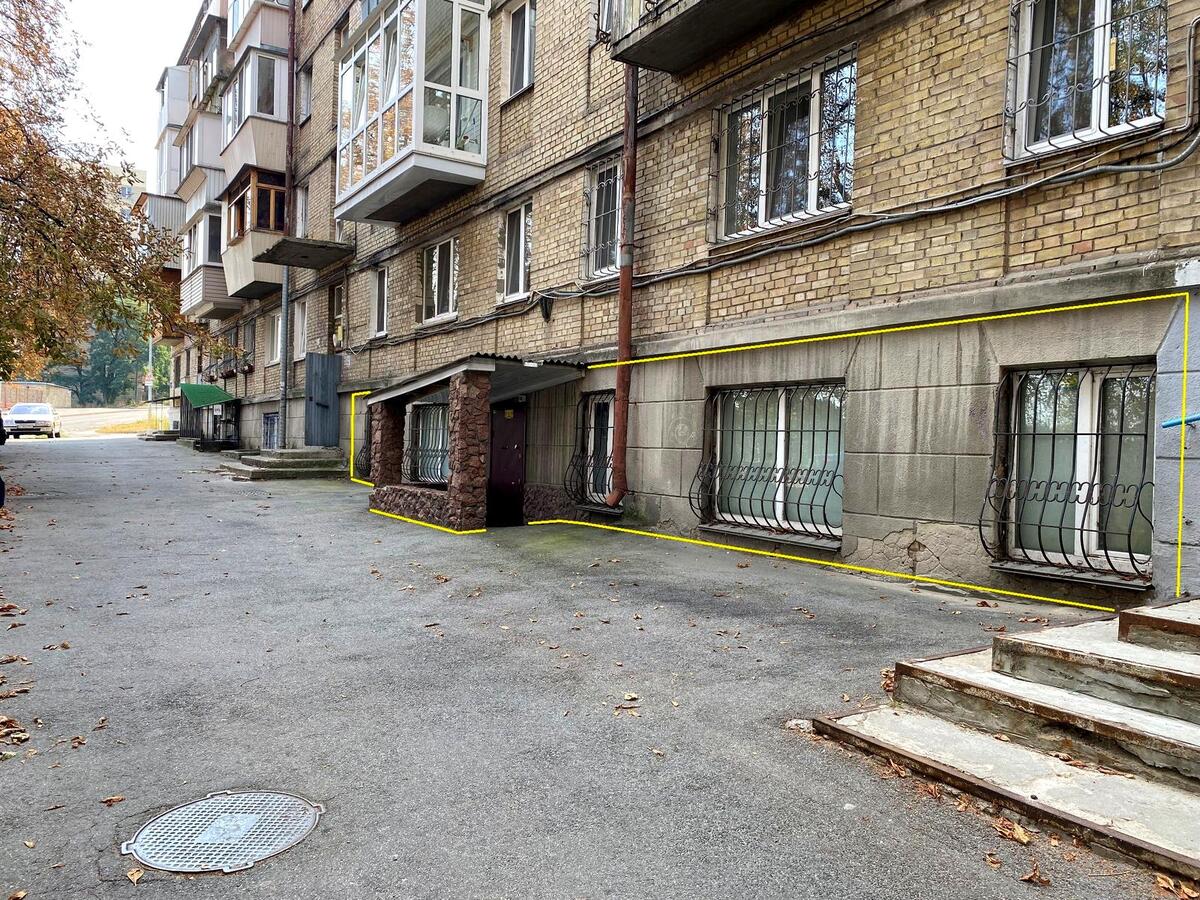 Продається об'єкт Київ, Соломенський, Карела Чапека, 19 фото 1 Продається об'єкт Київ, Соломенський, Карела Чапека, 19 фото 1