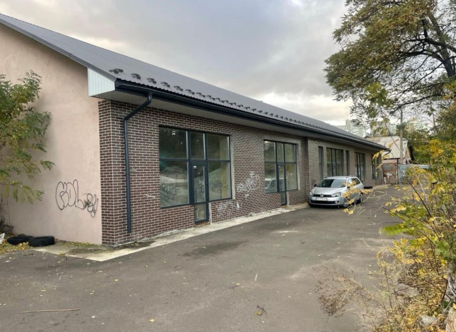 Нежитлова будівля фото 1 Нежитлова будівля фото 1