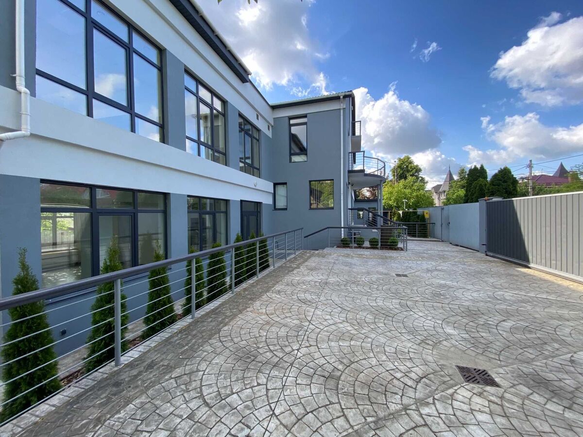 Продаж окремої будівлі на Печерську фото 1 Продаж окремої будівлі на Печерську фото 1