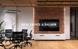     Chicago Central House  11