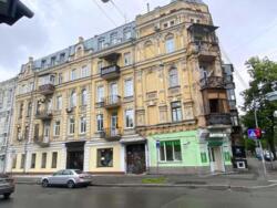 Предлагается к продаже помещение со своим входом в центре города на пересечении улиц Волошская и Верхний вал. фото 4 Предлагается к продаже помещение со своим входом в центре города на пересечении улиц Волошская и Верхний вал. фото 4