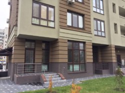 Продаж комерційних приміщень фото 3 Продаж комерційних приміщень фото 3