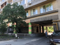 Продам помещение в центре, Шевченковский район, ст. м. Площадь Льва Толстого фото 2 Продам помещение в центре, Шевченковский район, ст. м. Площадь Льва Толстого фото 2