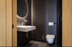 Будівля після реконструкції в центрі Золоті Ворота фото 3 Будівля після реконструкції в центрі Золоті Ворота фото 3