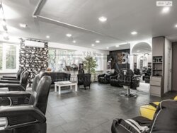 Продаж готового салону краси, метро Дорогожичі, Сирець фото 1 Продаж готового салону краси, метро Дорогожичі, Сирець фото 1
