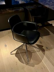 Продається об'єкт Київ, Печерський, Кловський узвіз, 7, м. Арсенальна фото 4 Продається об'єкт Київ, Печерський, Кловський узвіз, 7, м. Арсенальна фото 4