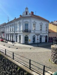 Продаж нежитлового приміщення в центрі Ужгорода фото 1 Продаж нежитлового приміщення в центрі Ужгорода фото 1