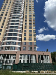 Продаж комерції в новобудові фото 1 Продаж комерції в новобудові фото 1