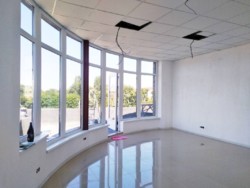 Продам помещение с террасой и ремонтом фото 2 Продам помещение с террасой и ремонтом фото 2