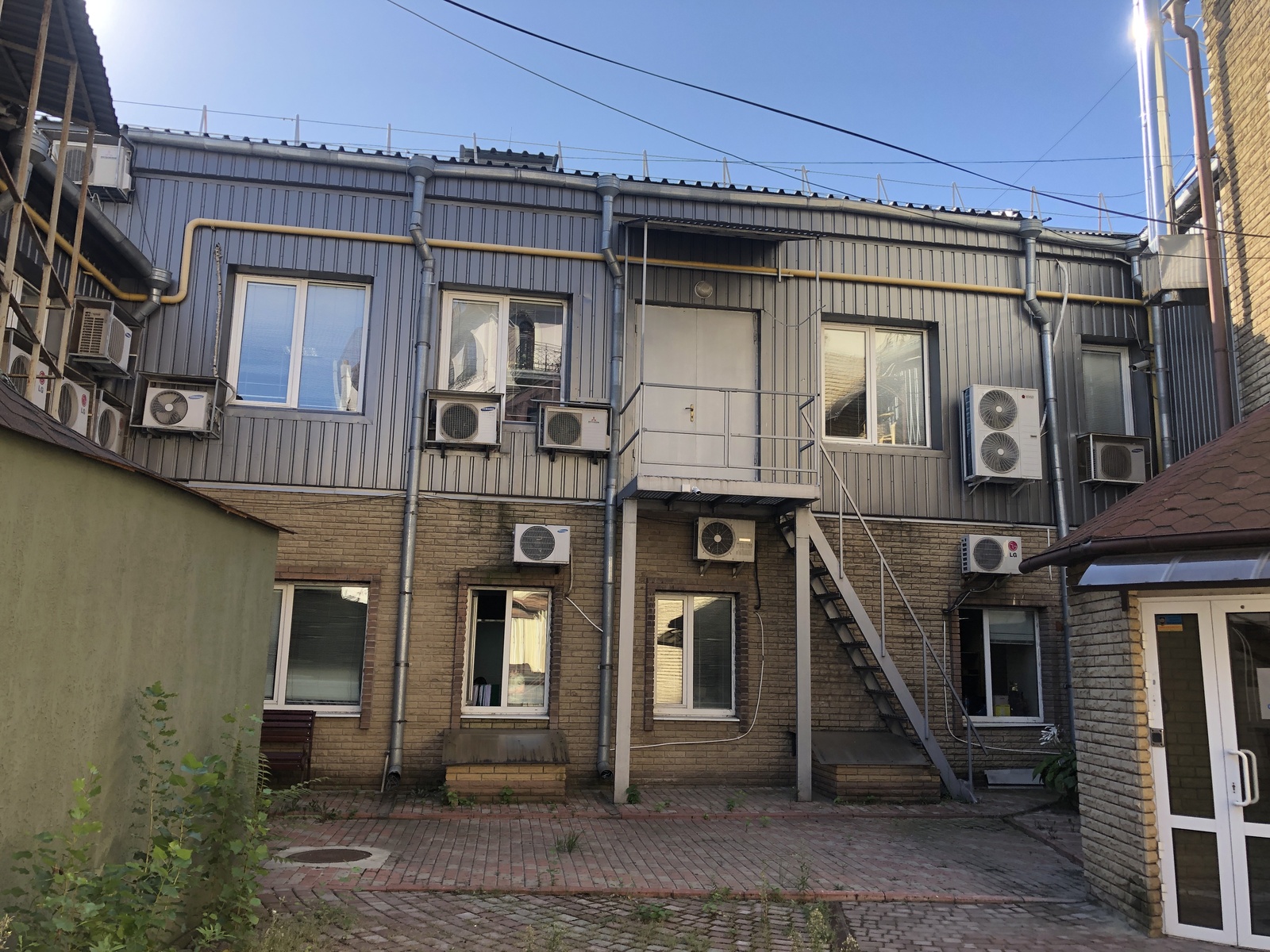 Без % АН/ Продаж приміщення 347,3 м2/ м. Площа Конституції 500 м фото 1 Без % АН/ Продаж приміщення 347,3 м2/ м. Площа Конституції 500 м фото 1
