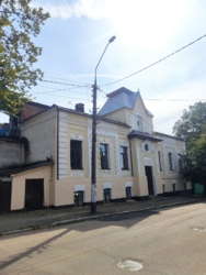 Прибуткова інвестиція в центрі Житомира: приміщення вільного призначення фото 3 Прибуткова інвестиція в центрі Житомира: приміщення вільного призначення фото 3