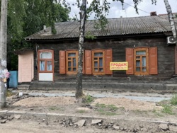 Частина будинку під магазин 50кв.м. на Житньому ринку (Автостанція) фото 1 Частина будинку під магазин 50кв.м. на Житньому ринку (Автостанція) фото 1