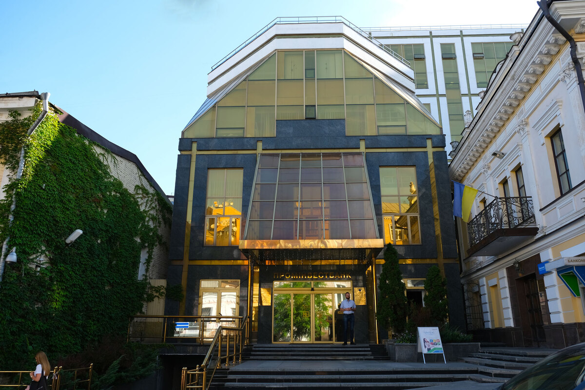 Продається об'єкт Київ, Шевченківський, Софиевская ул., 9, м. Майдан Незалежності фото 1 Продається об'єкт Київ, Шевченківський, Софиевская ул., 9, м. Майдан Незалежності фото 1