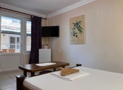 Готель з ремонтом ,меблями та технікою фото 5 Готель з ремонтом ,меблями та технікою фото 5