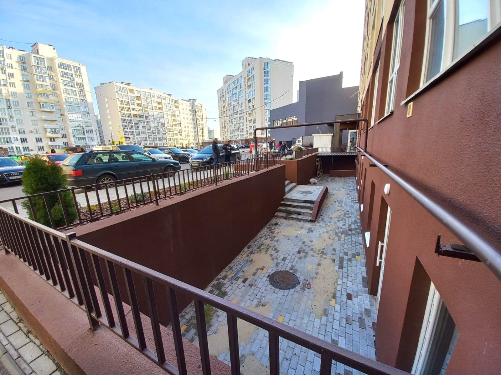 Продам комерційне приміщення в новобудові - Масани фото 1 Продам комерційне приміщення в новобудові - Масани фото 1