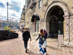 �������, ��. ����������� 32, S=102�2 ���� 3